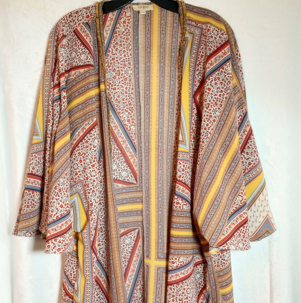 Umgee Vibrant Kimono Retro Geometric Bohemian Hippie Shawl Bell Sleeve Cardigan